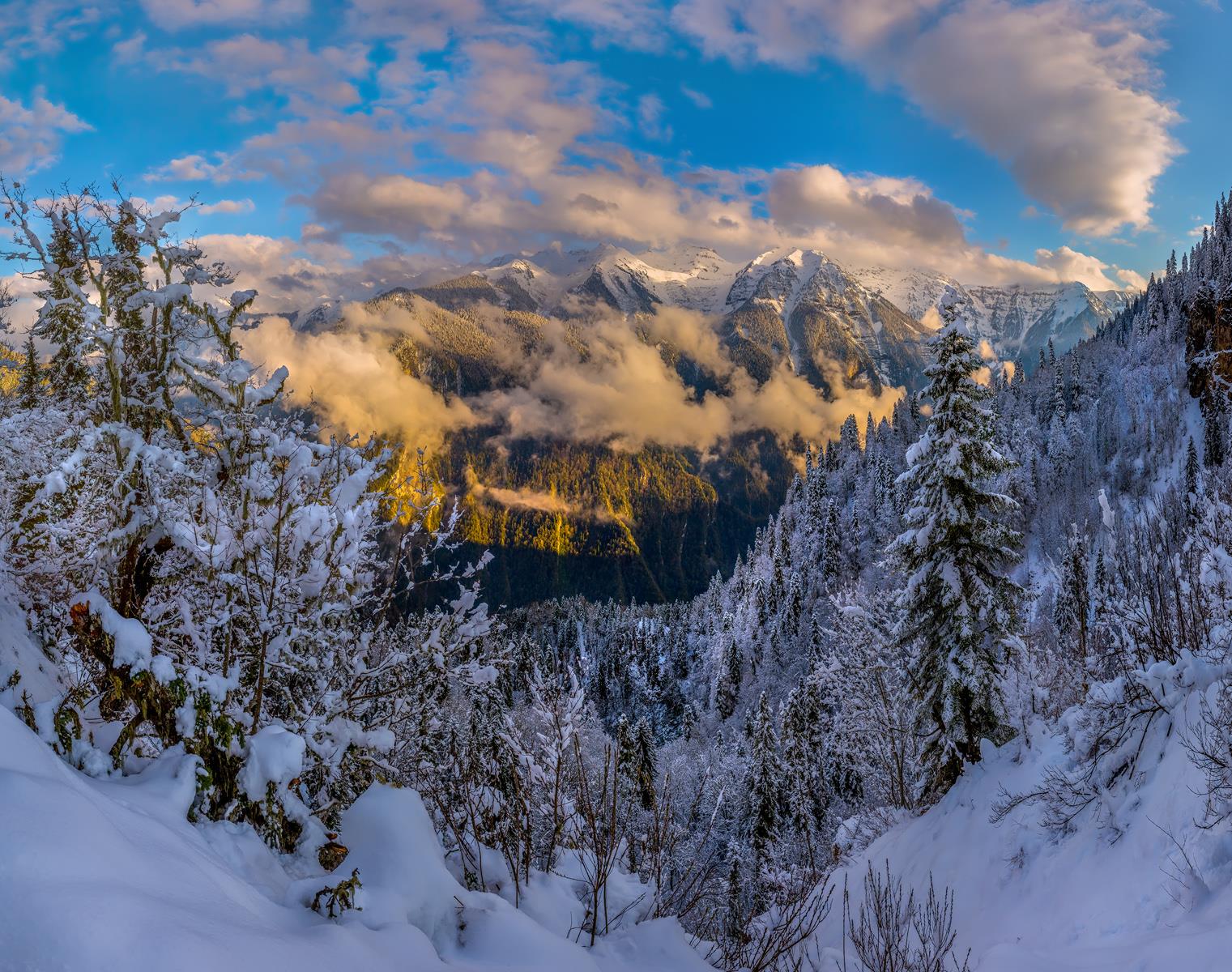 Снежная долина - интерьерная фотокартина