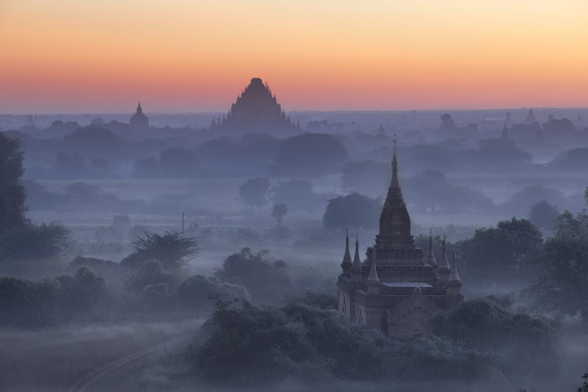 Древняя столица Мьянмы 1 - интерьерная фотокартина
