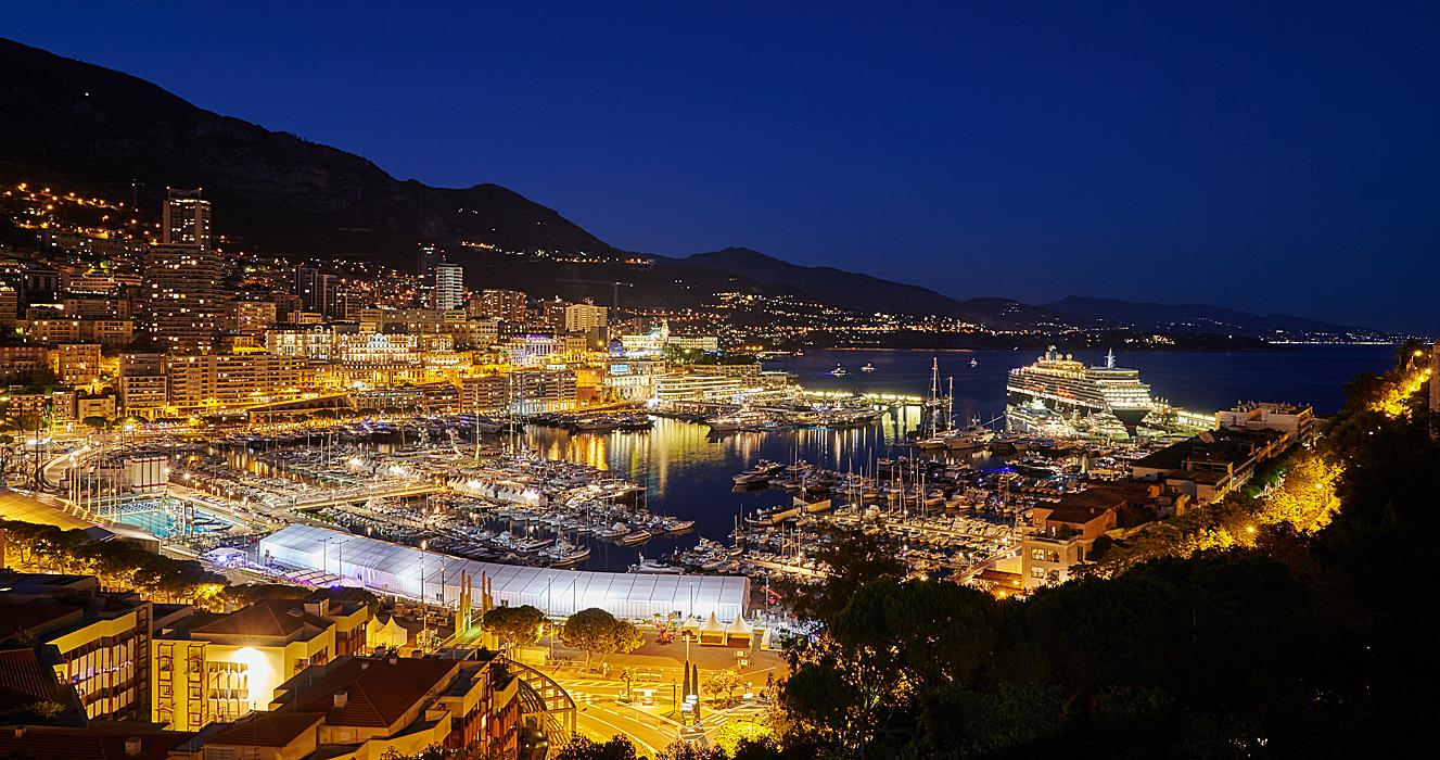 Ночной порт HERCULES от дворца принца Монако - интерьерная фотокартина