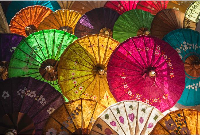 Традиционные зонтики из бумаги - интерьерная фотокартина
