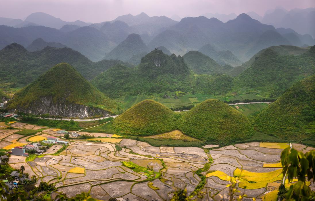 Фотокартина Карстовые холмы Северного Вьетнама