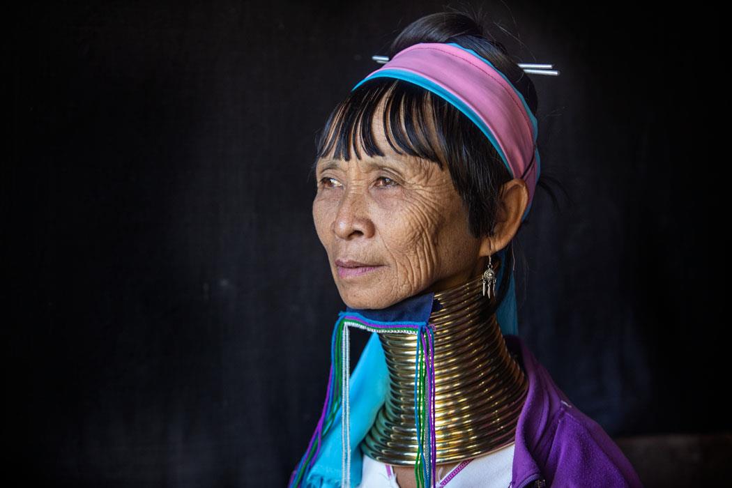 Фотокартина Женщина из племени Падаунг