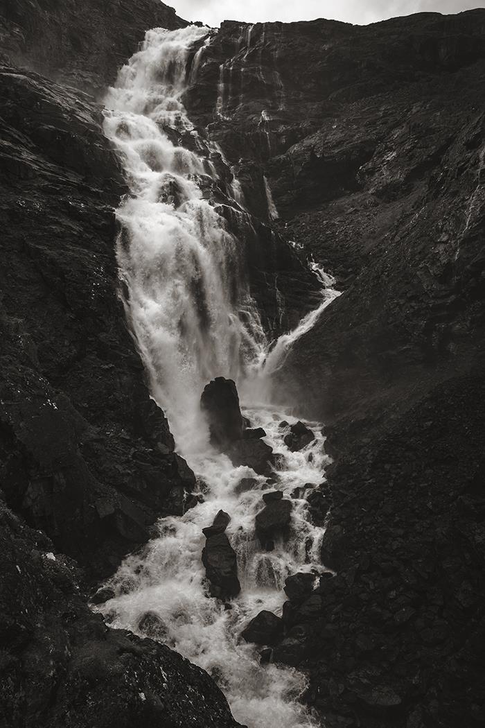 Горный водопад 4 - интерьерная фотокартина