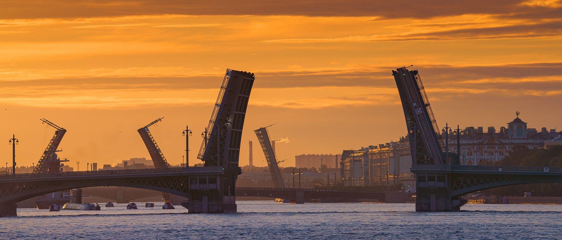 Разводные мосты - интерьерная фотокартина